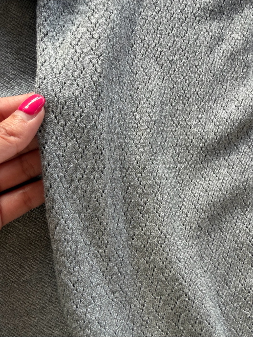 Cable & Gauge Light Gray Puff-Sleeve Long Sleeve Top - Picture 5 of 8